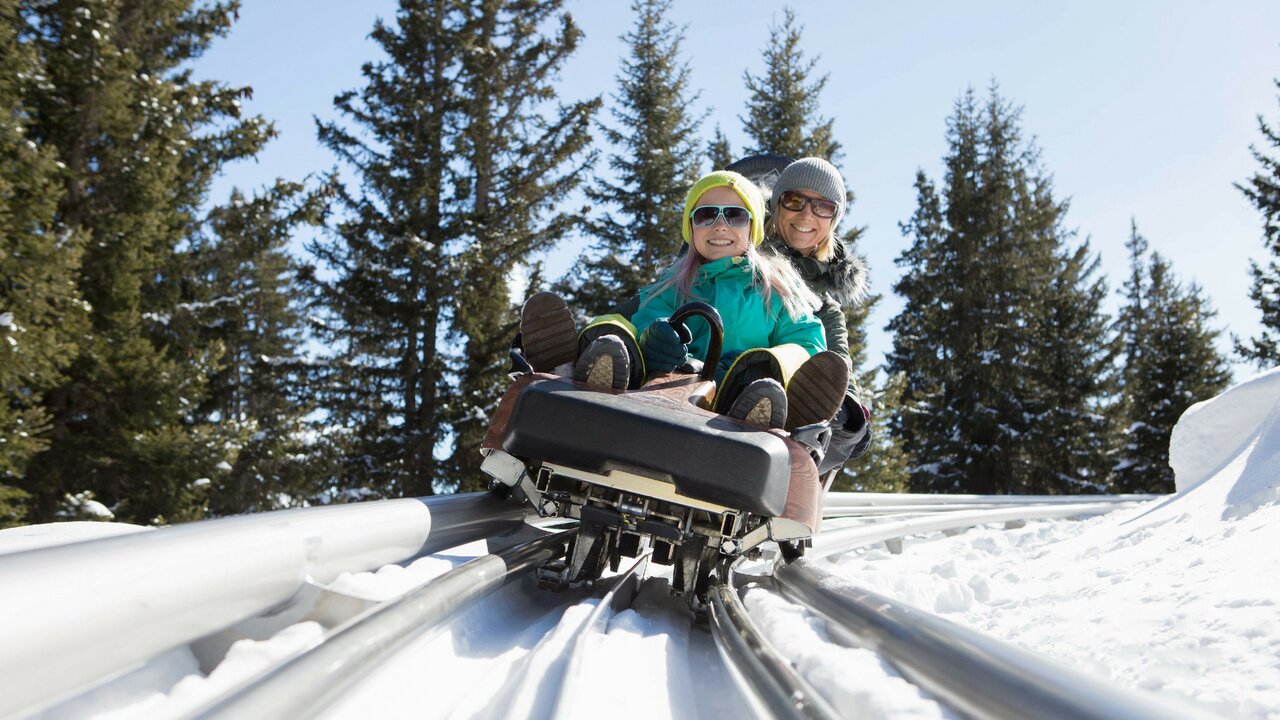 10 piste da slittino più belle con i bambini